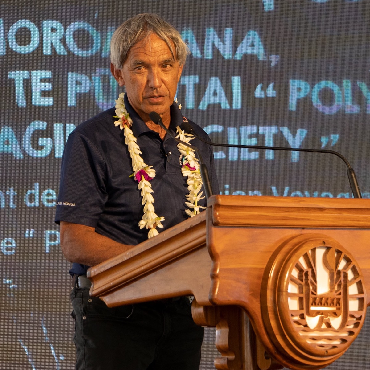 5. Nainoa Thompson - Presidential Palace Welcoming Ceremony