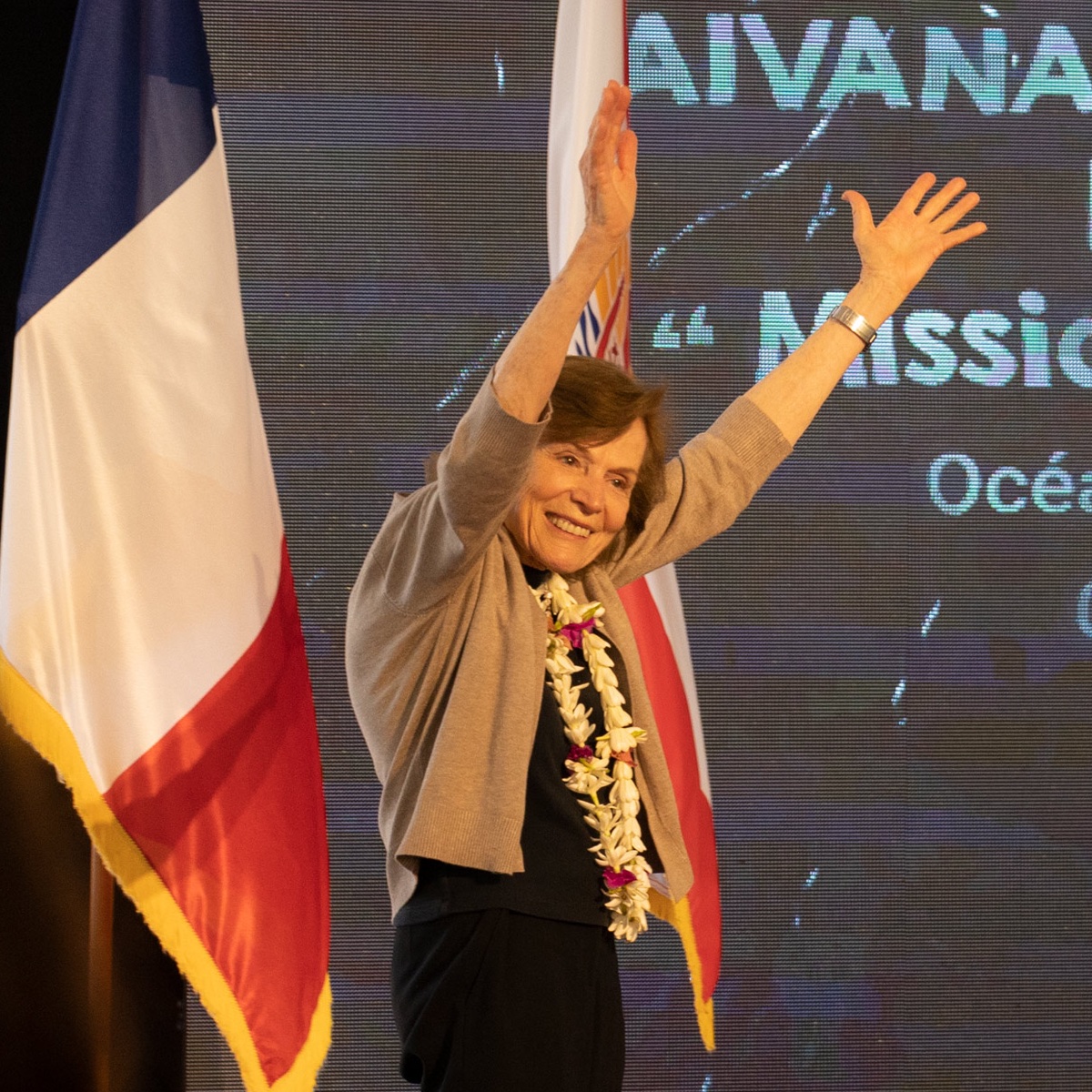 Sylvia Earle - Presidential Palace Welcoming Ceremony
